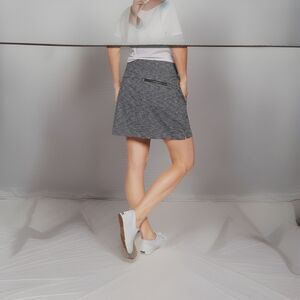 Athleta  Modern Metro Skort  Black Heather SZ M